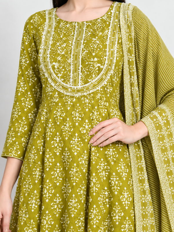 Green Embroidered Cotton Ethnic Suit Set for Casual Wear