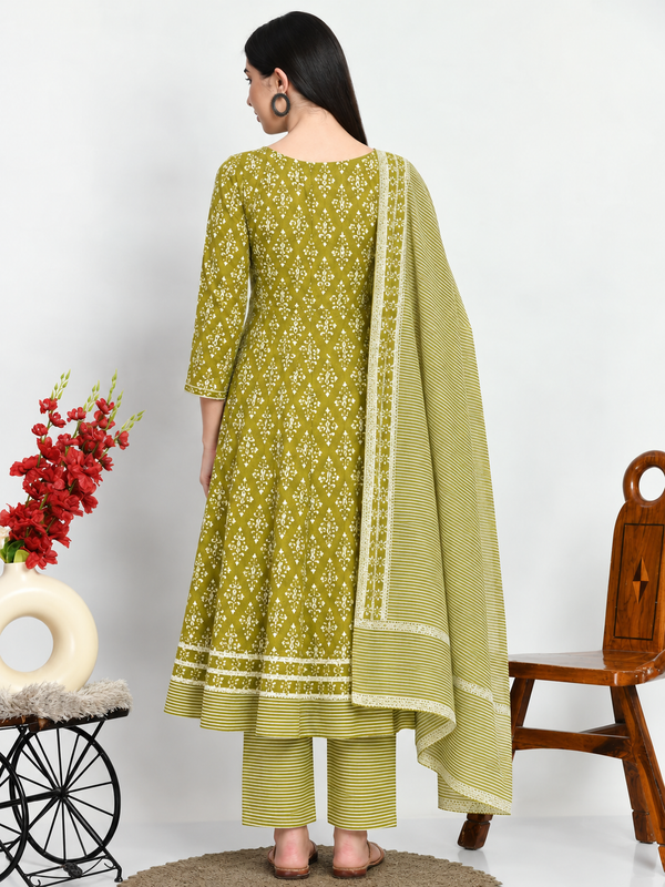Green Embroidered Cotton Ethnic Suit Set for Casual Wear