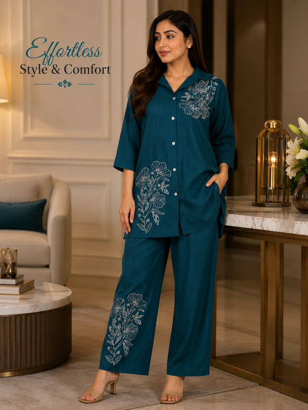 Floral-Print Co-Ord Set for Daily Wear with V-Neck - view 2