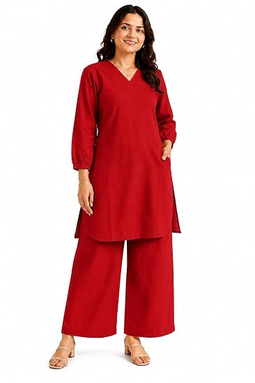 Red Solid Kurta Palazzo Set with V-Neck - view 2