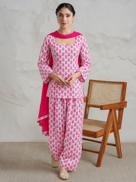 Women’s Pink Floral Printed Kurta Palazzo Set with Dupatta