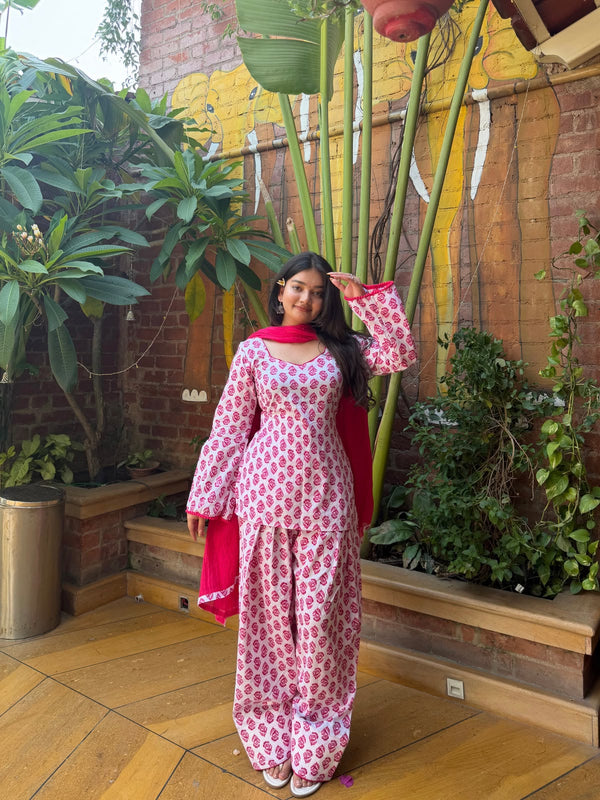 Women’s Pink Floral Printed Kurta Palazzo Set with Dupatta