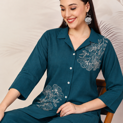 Floral-Print Co-Ord Set for Daily Wear with V-Neck