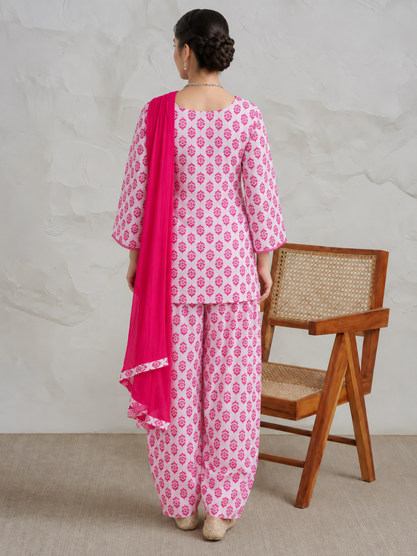Women’s Pink Floral Printed Kurta Palazzo Set with Dupatta